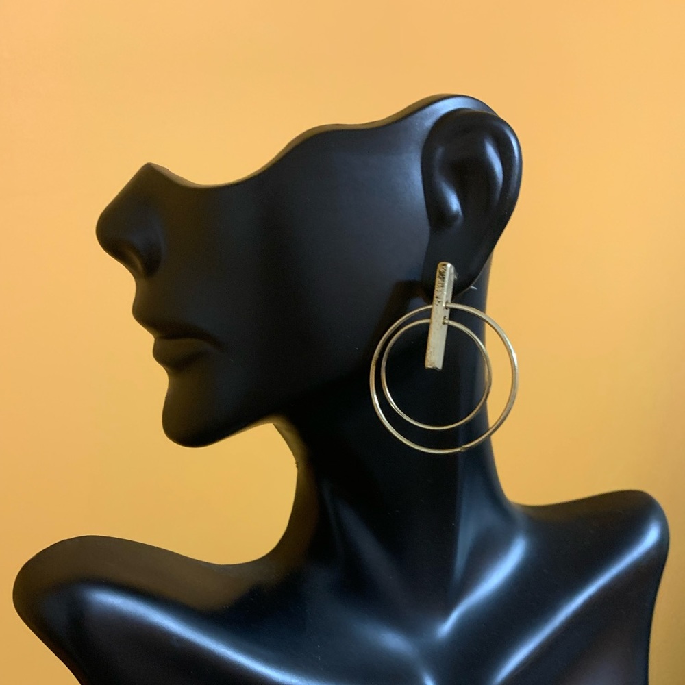 Double circle earrings (Gold tone)